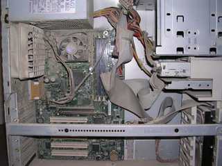 Illustration for article titled How To Clean Your Filthy Gadgets
